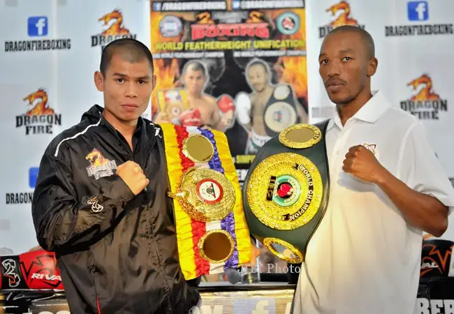 Chris John vs Simpiwe Vetyeka